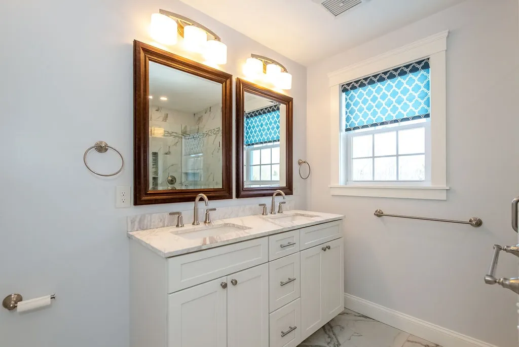 17a Piscataqua Road Dover NH 03820
