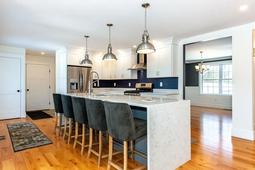 17a Piscataqua Road Dover NH 03820