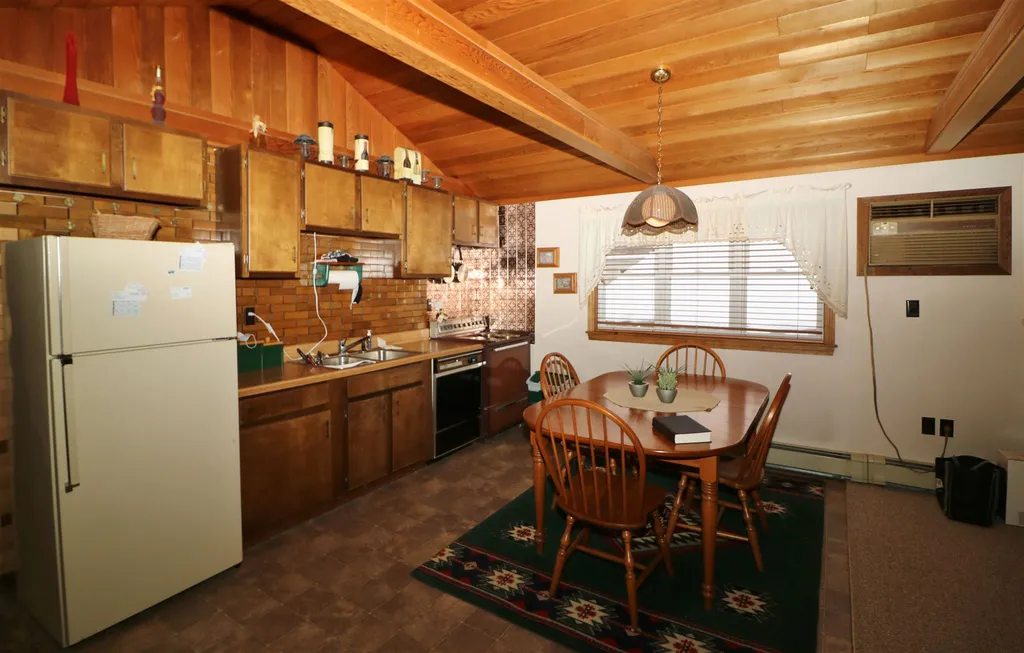 207 East Mason Street Berlin NH 03570