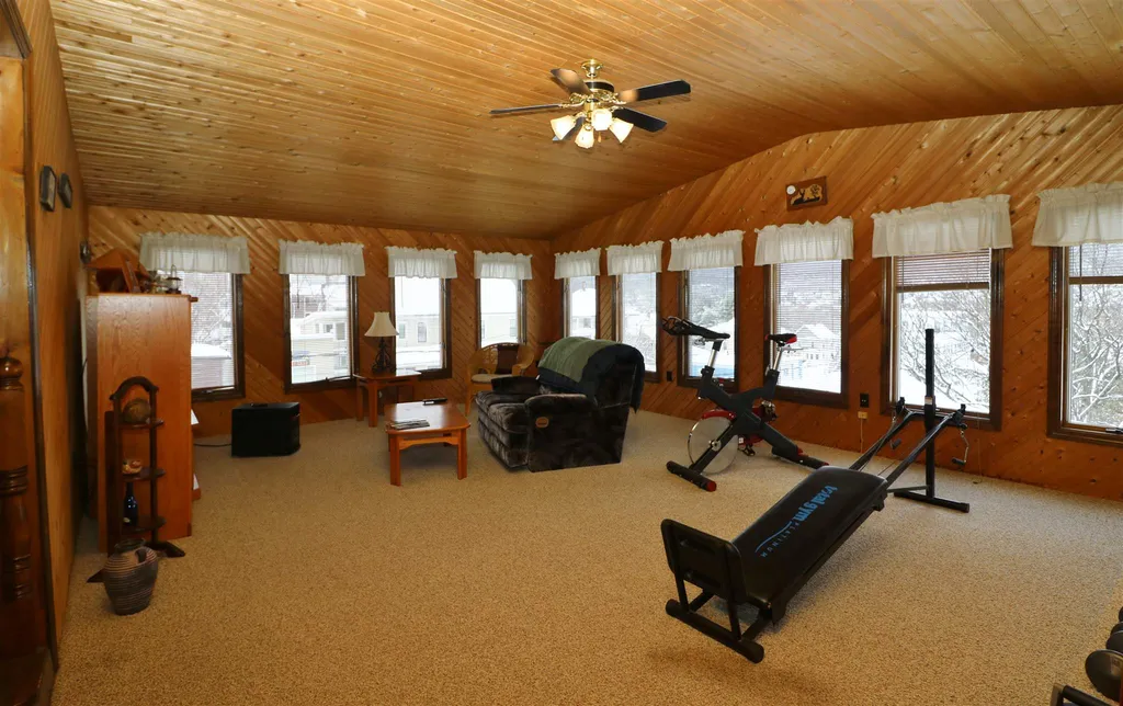 207 East Mason Street Berlin NH 03570
