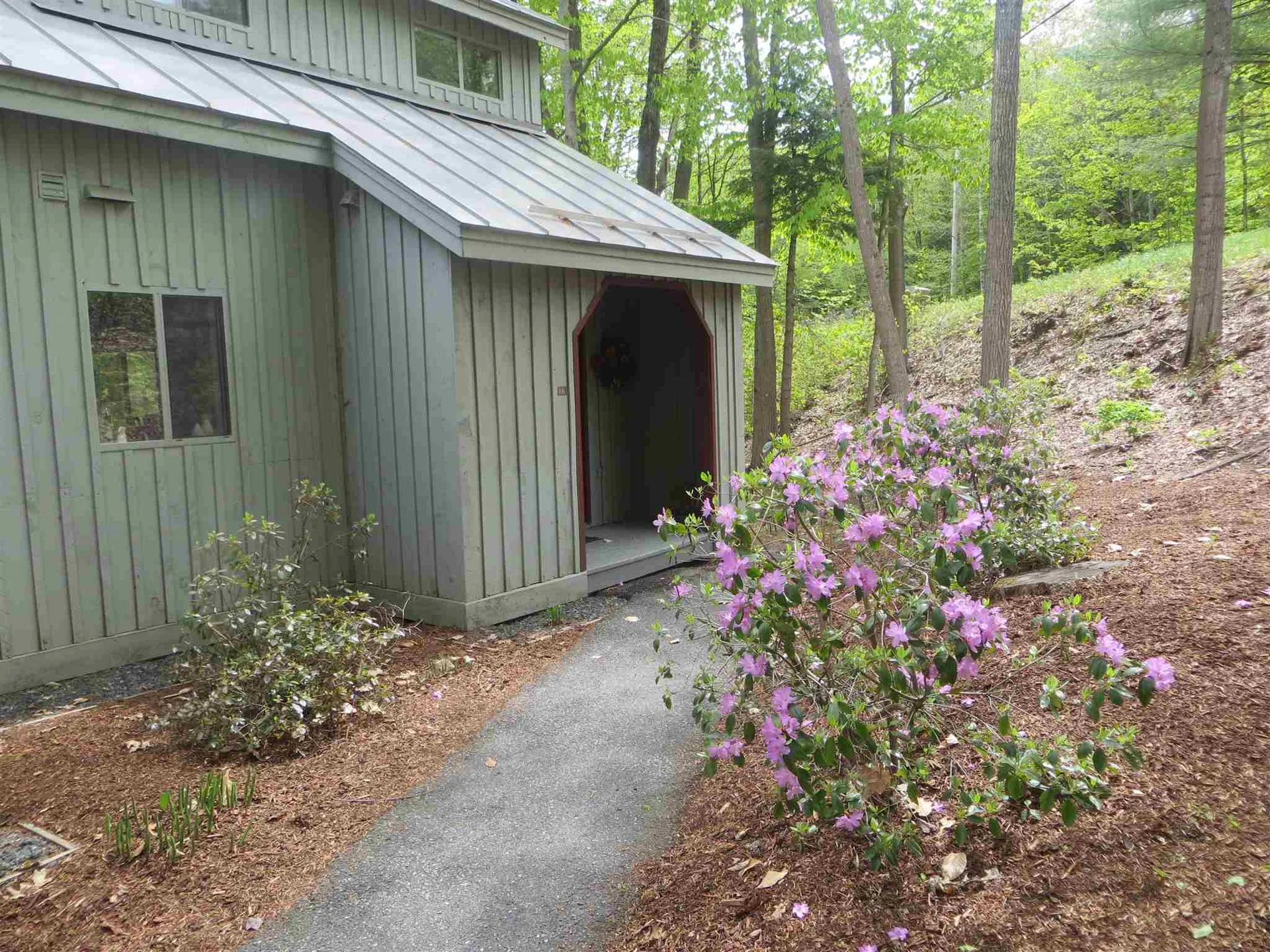 860 Murphys Road Hartford VT 05059