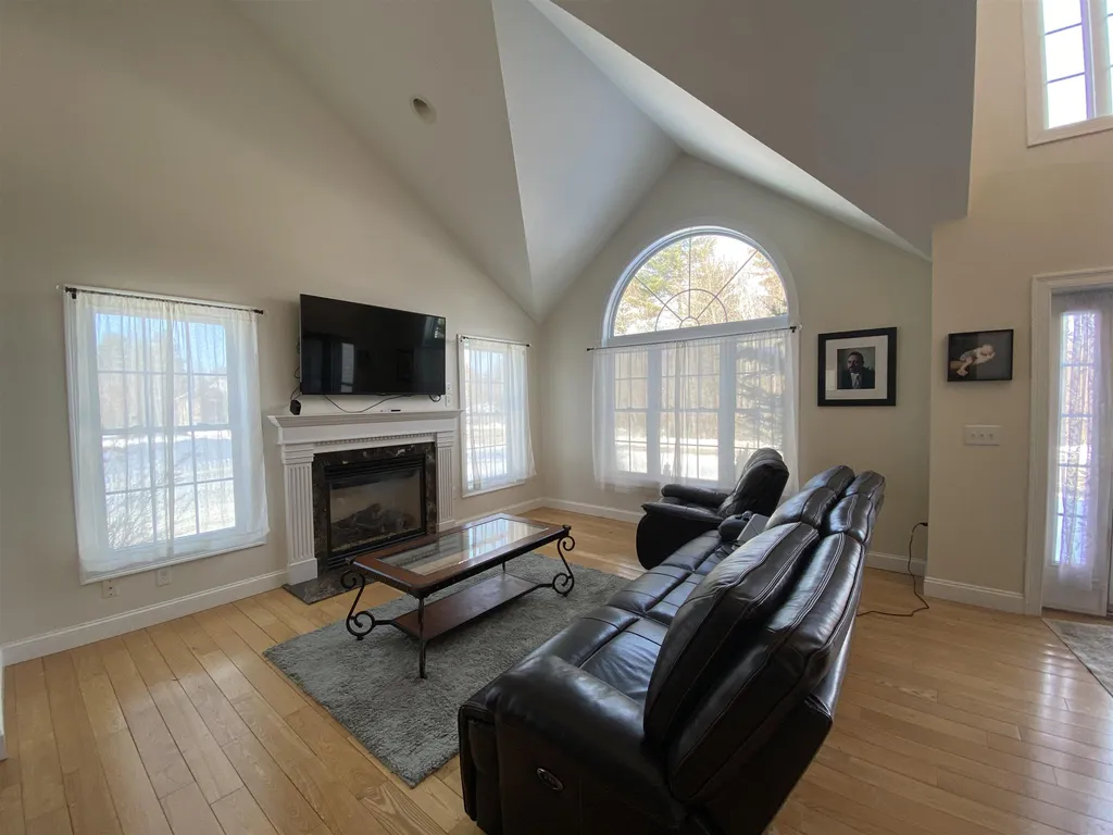 146 Boxwood Lane Dover NH 03820