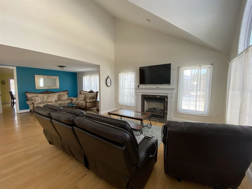 146 Boxwood Lane Dover NH 03820