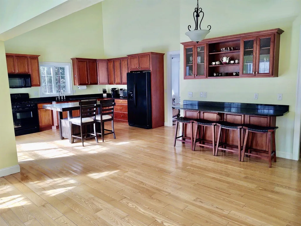 146 Boxwood Lane Dover NH 03820