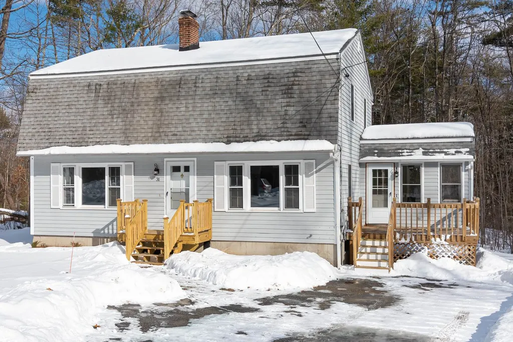 31 Old Blood Road Merrimack NH 03054
