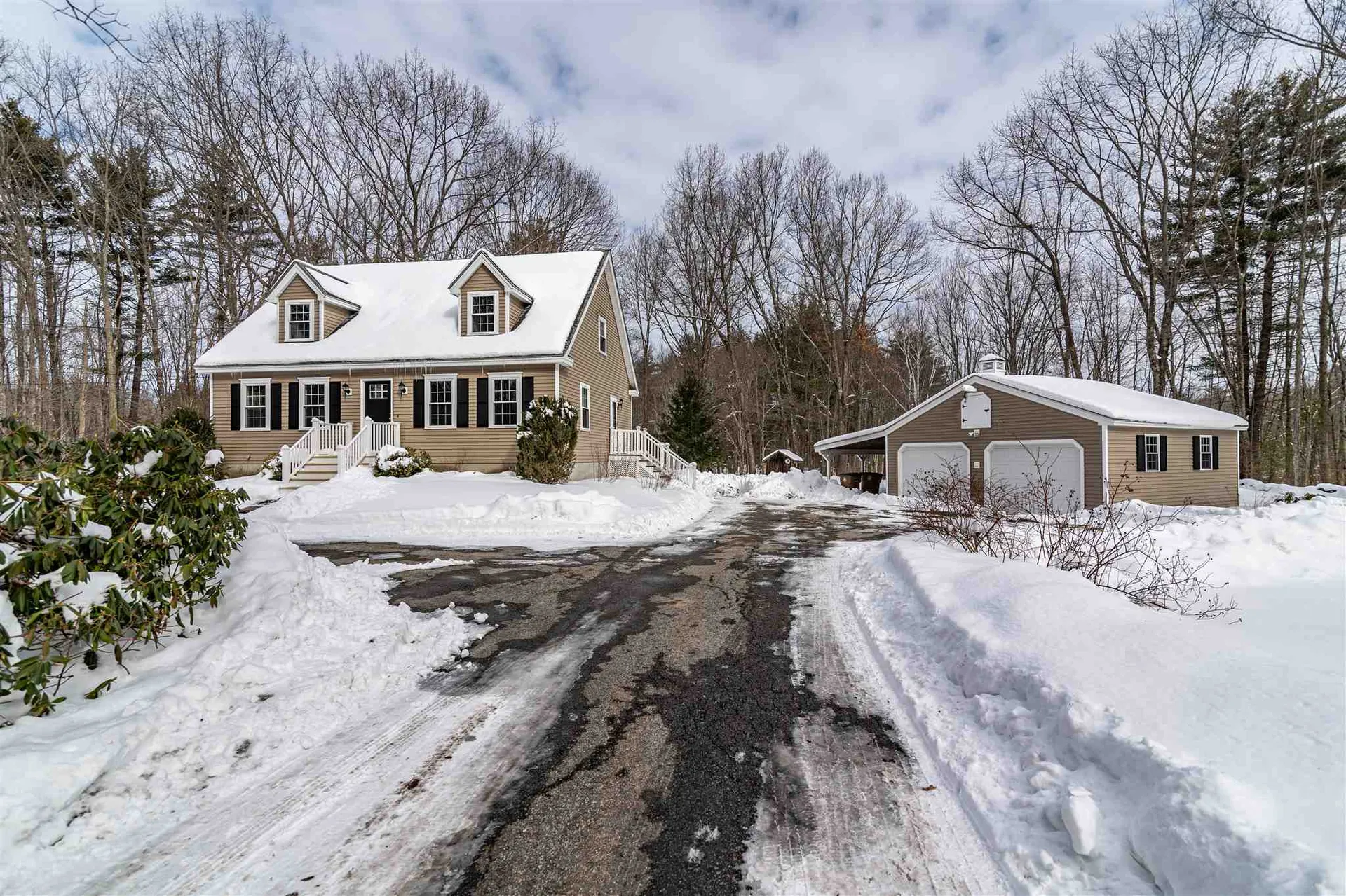 37 Woodlock Road Atkinson NH 03811