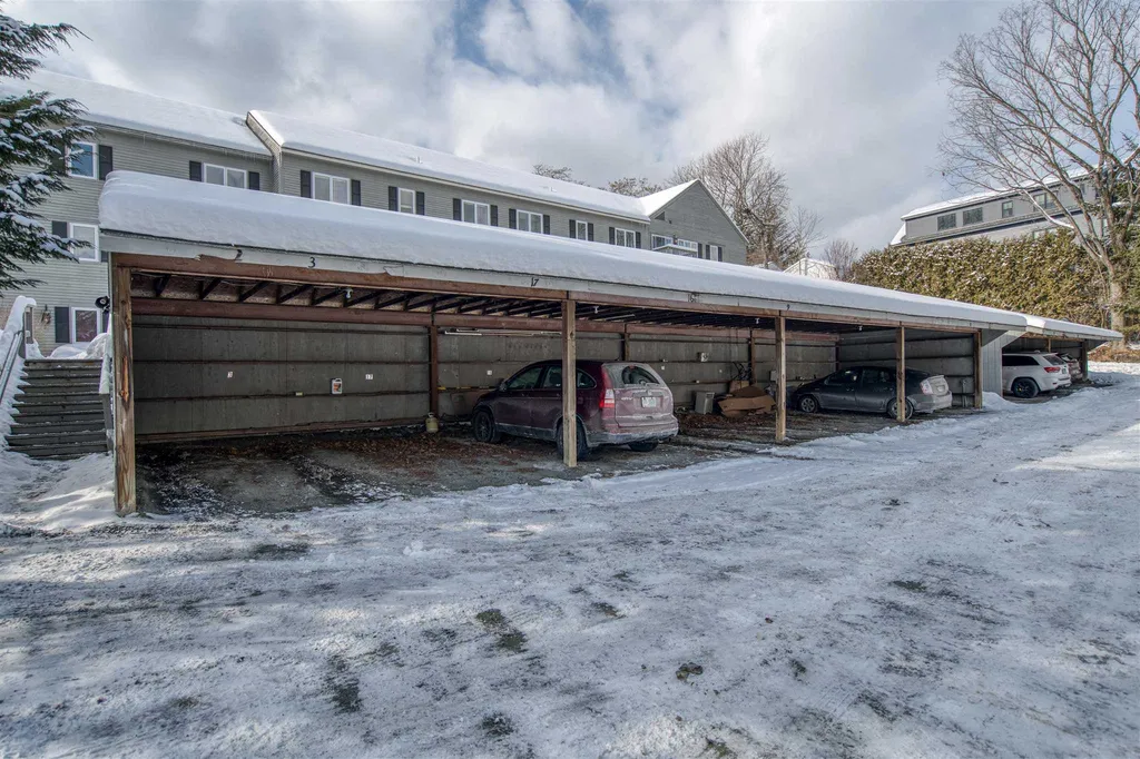 24 School Street Hanover NH 03755