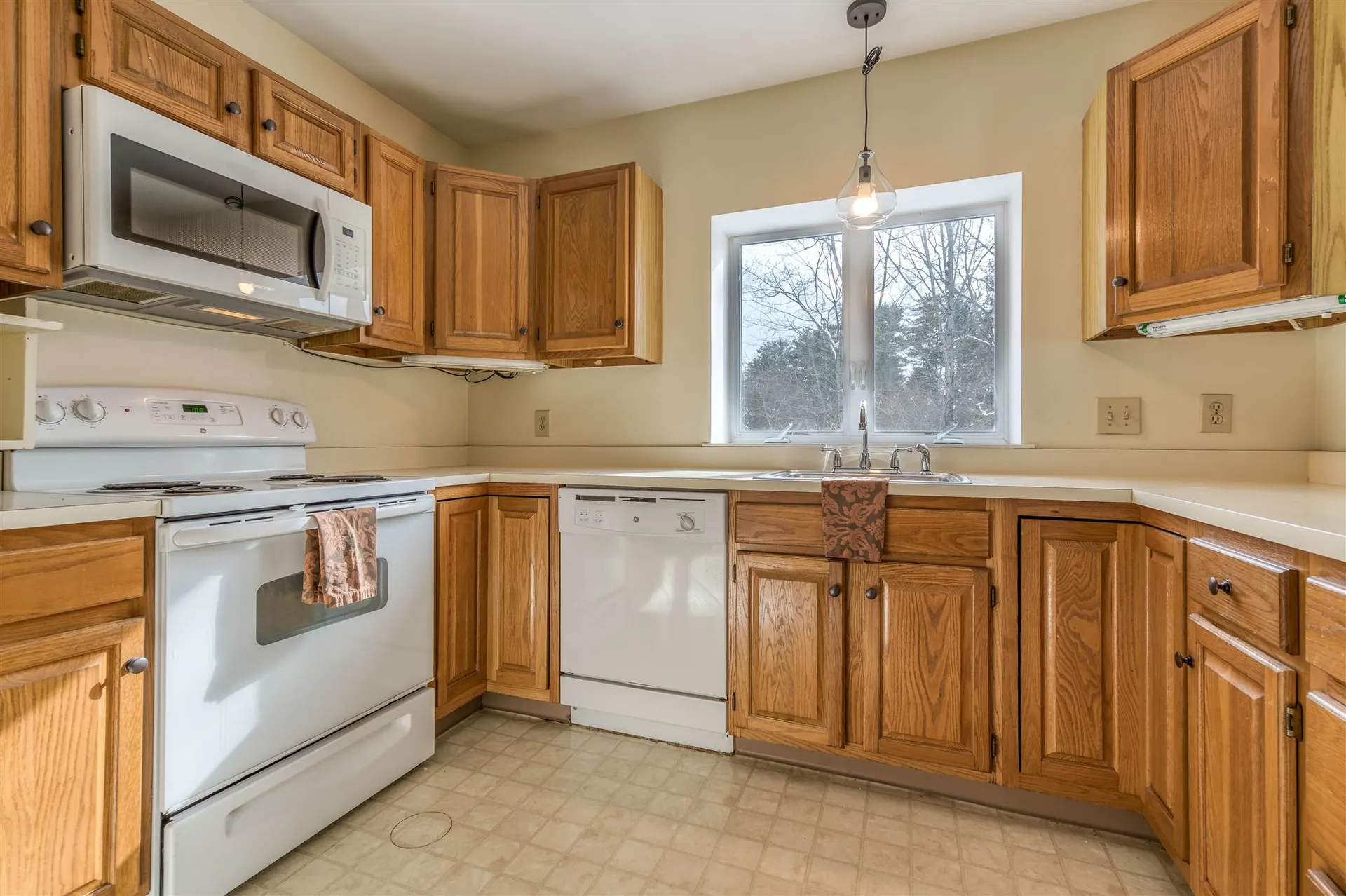 24 School Street Hanover NH 03755