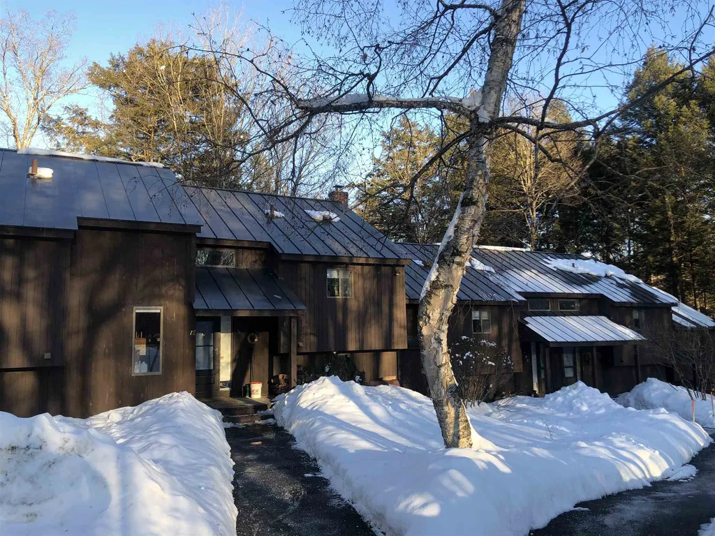 327 Old Quechee Road Hartford VT 05059