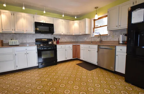3 Adele Drive Vergennes VT 05491