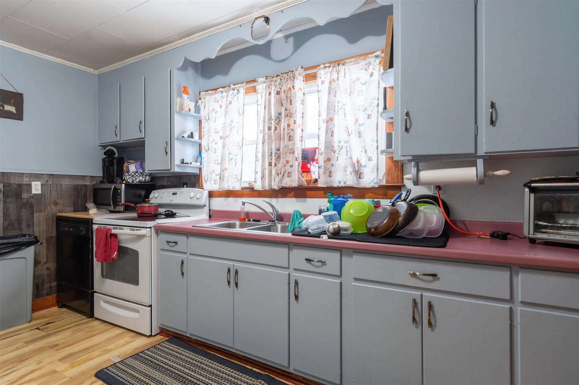 27 Mann Court Claremont NH 03743