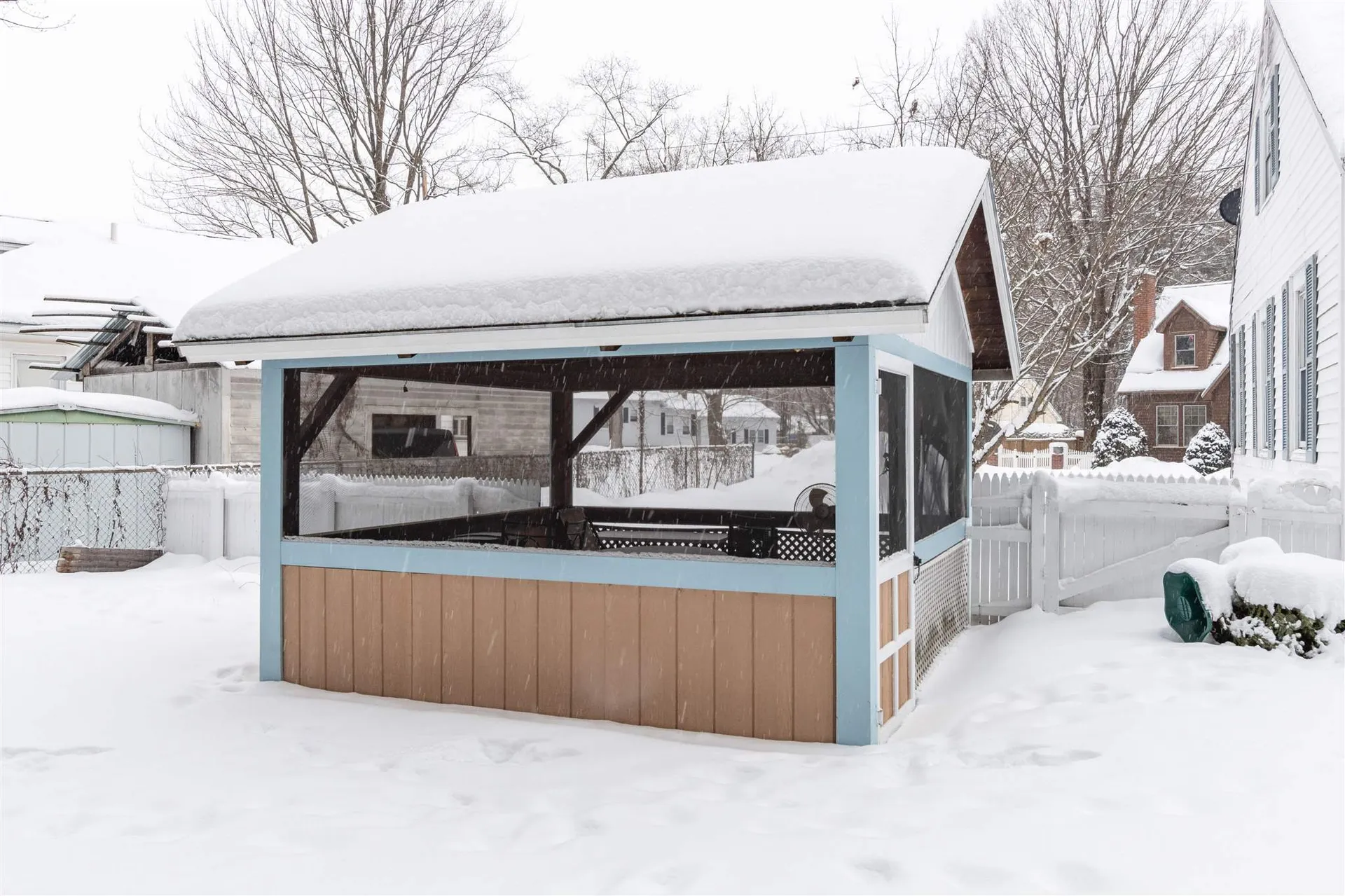 27 Mann Court Claremont NH 03743
