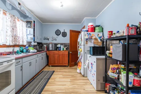 27 Mann Court Claremont NH 03743