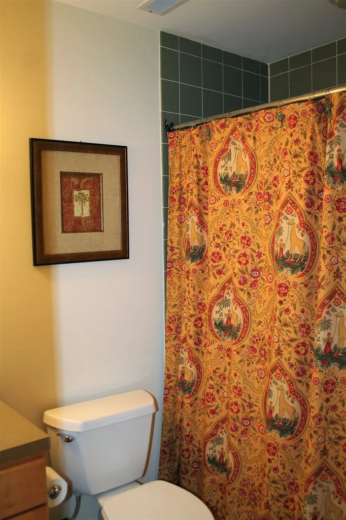 47 Otter Road Hartford VT 05059