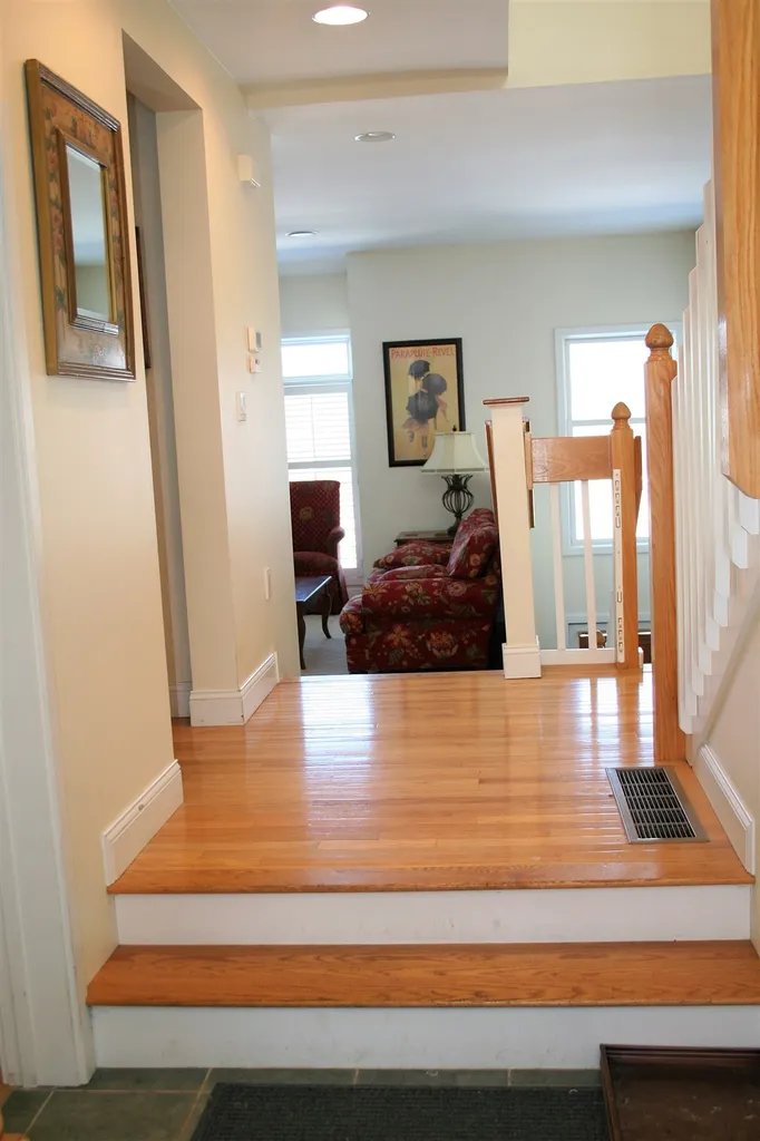 47 Otter Road Hartford VT 05059