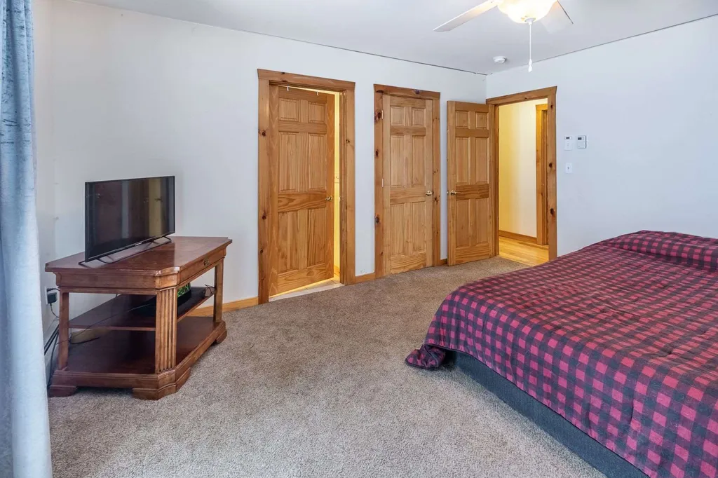 3464 Scott Highway Ryegate VT 05069
