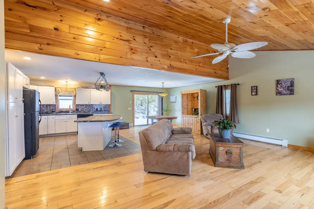 3464 Scott Highway Ryegate VT 05069
