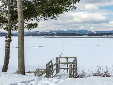 102 South Beach Road South Burlington VT 05403
