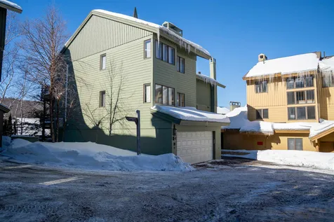 48 Mountain Reach Mews Road Stratton VT 05155