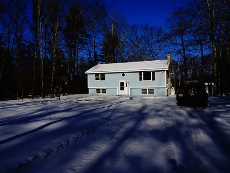 17 Fiske Road Northfield NH 03276