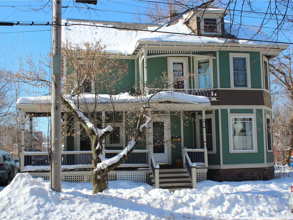 19 Booth Street Burlington VT 05401