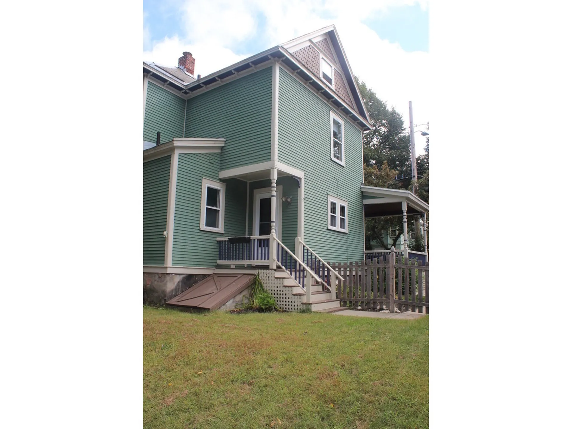 19 Booth Street Burlington VT 05401