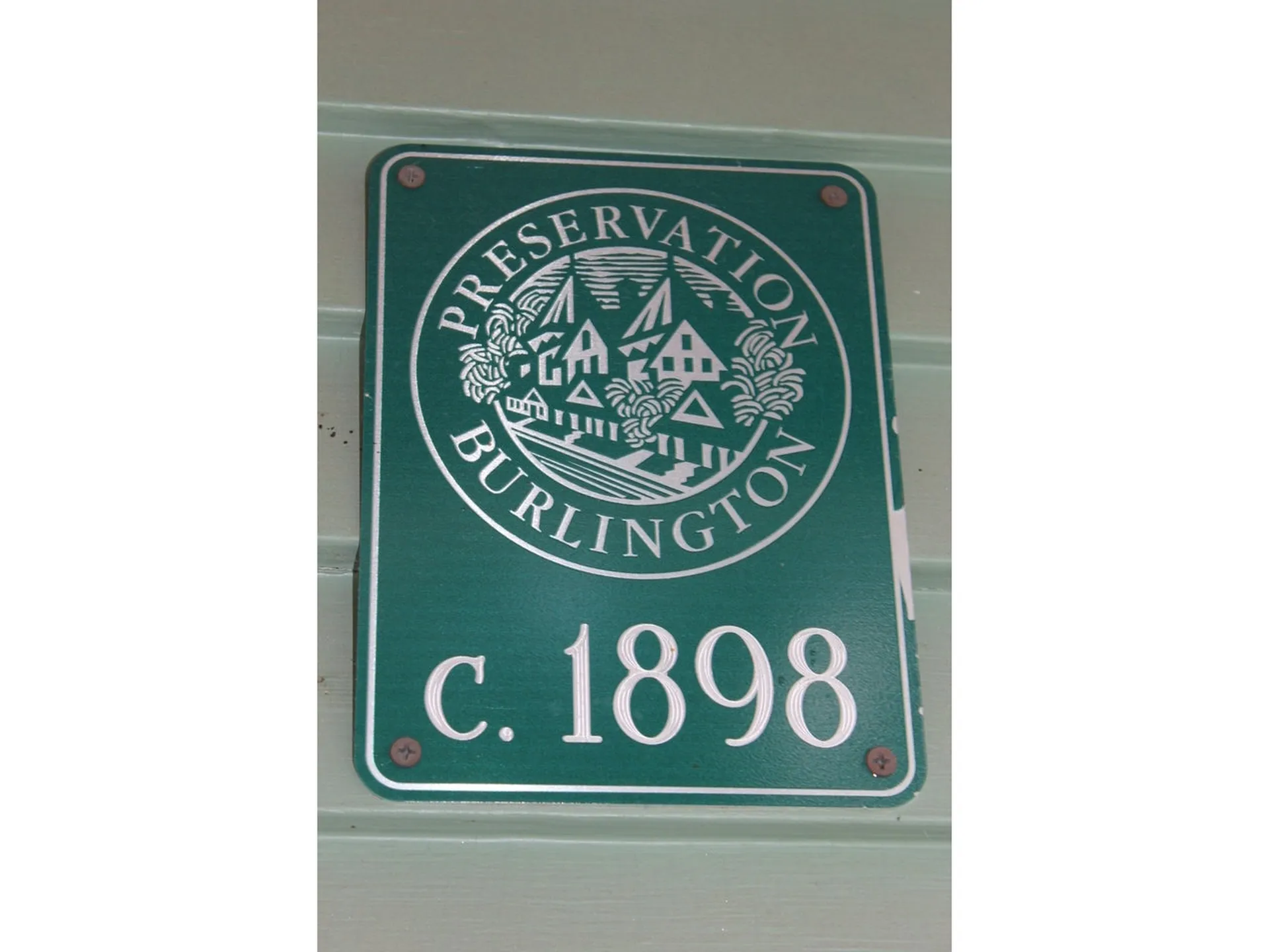 19 Booth Street Burlington VT 05401