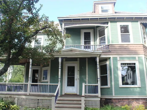 19 Booth Street Burlington VT 05401