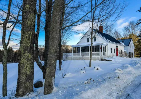 1077 Farr Hill Road Littleton NH 03561