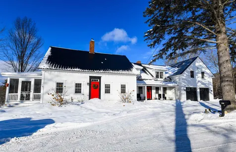 1077 Farr Hill Road Littleton NH 03561