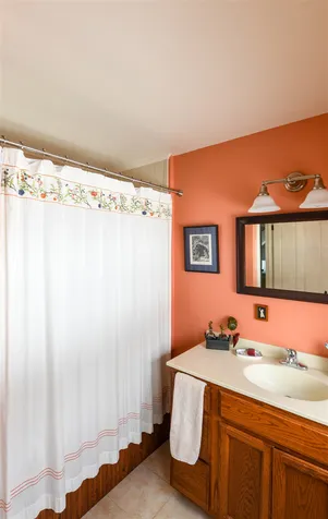 1077 Farr Hill Road Littleton NH 03561