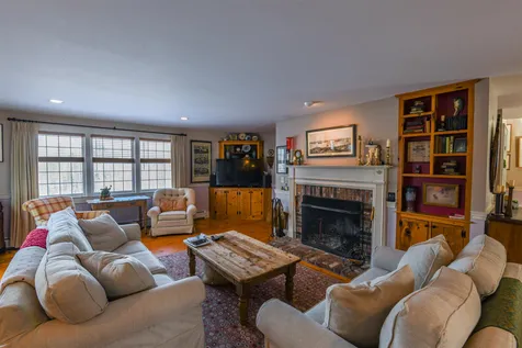 1077 Farr Hill Road Littleton NH 03561