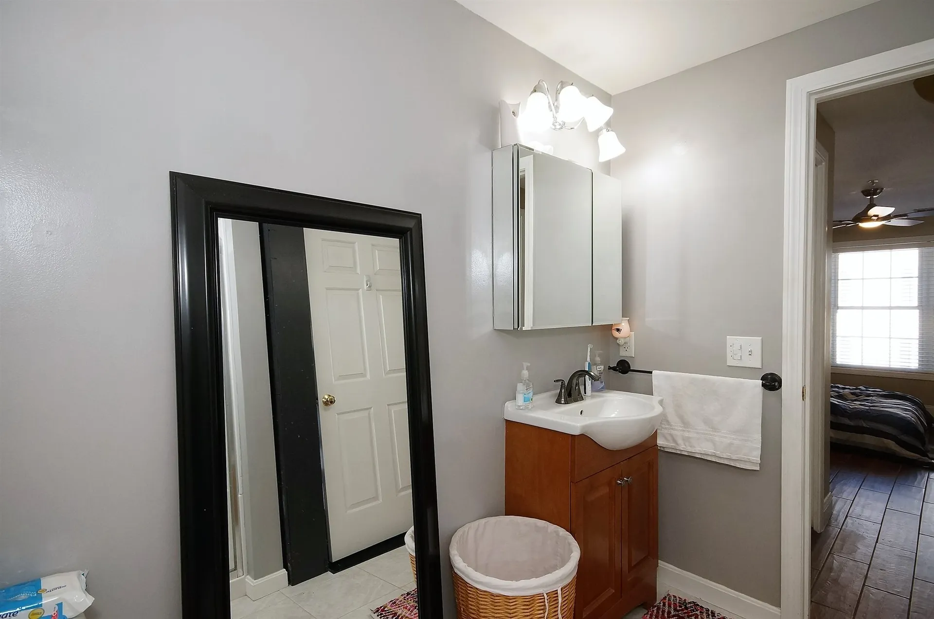 12 Vista Ridge Drive Londonderry NH 03053