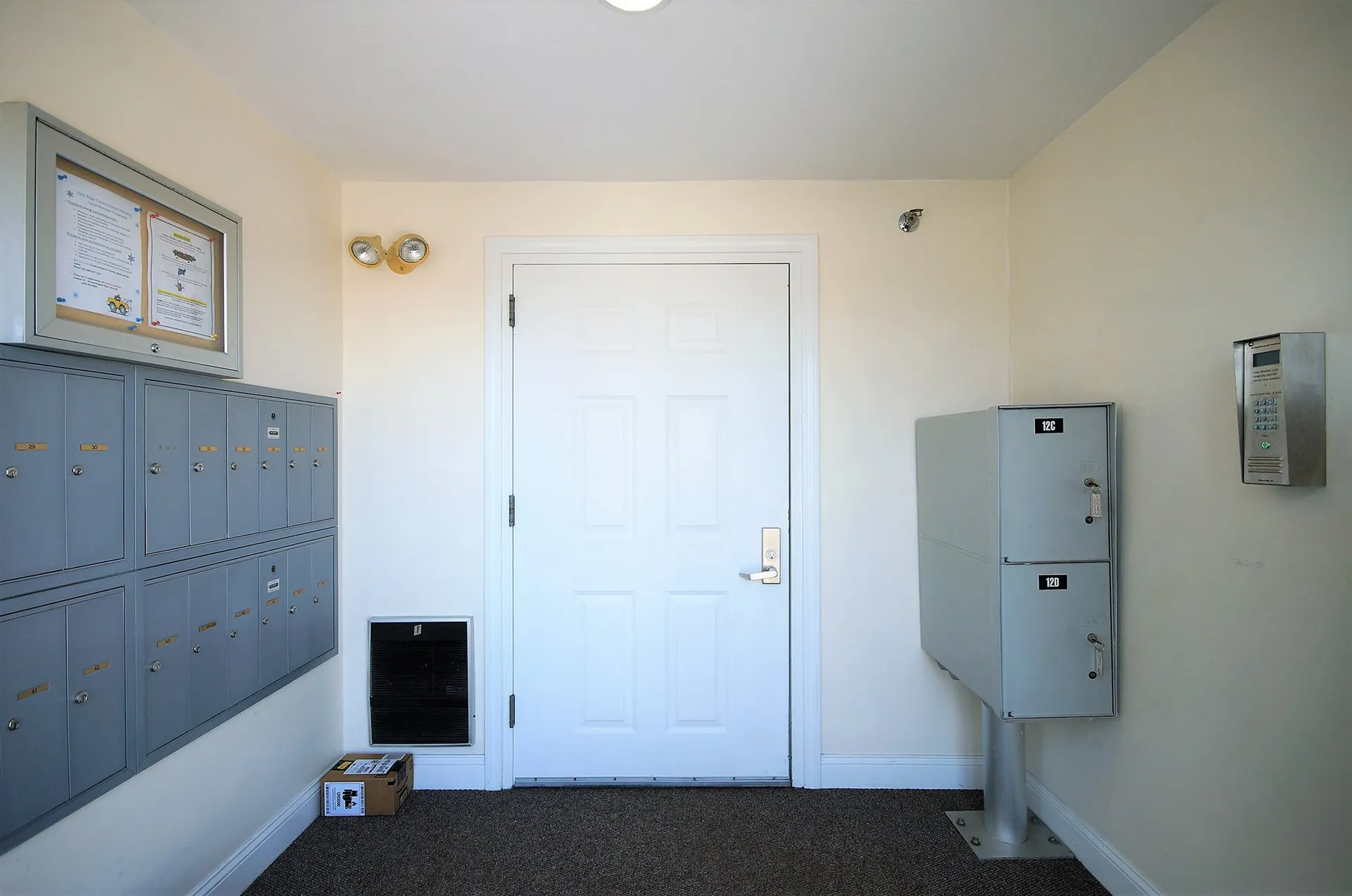 12 Vista Ridge Drive Londonderry NH 03053