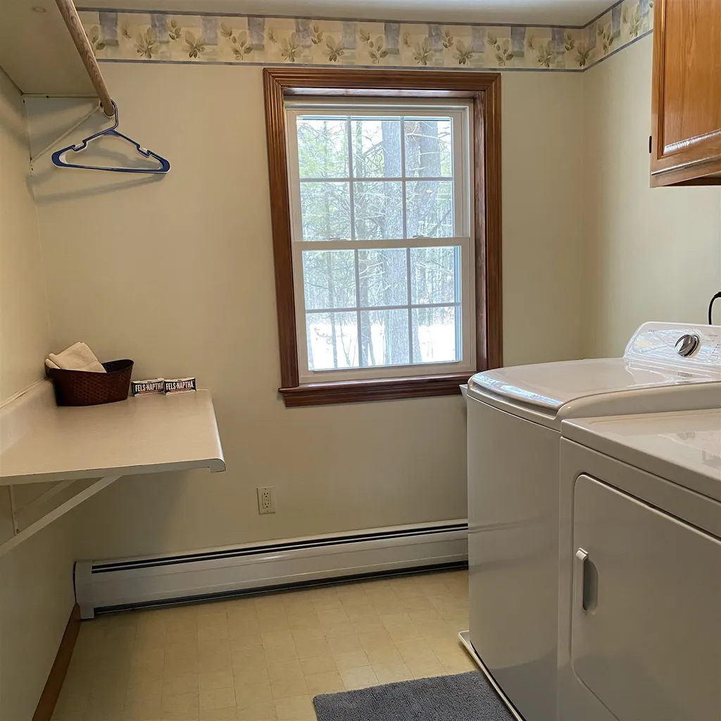 14 Brookwood Drive Concord NH 03301