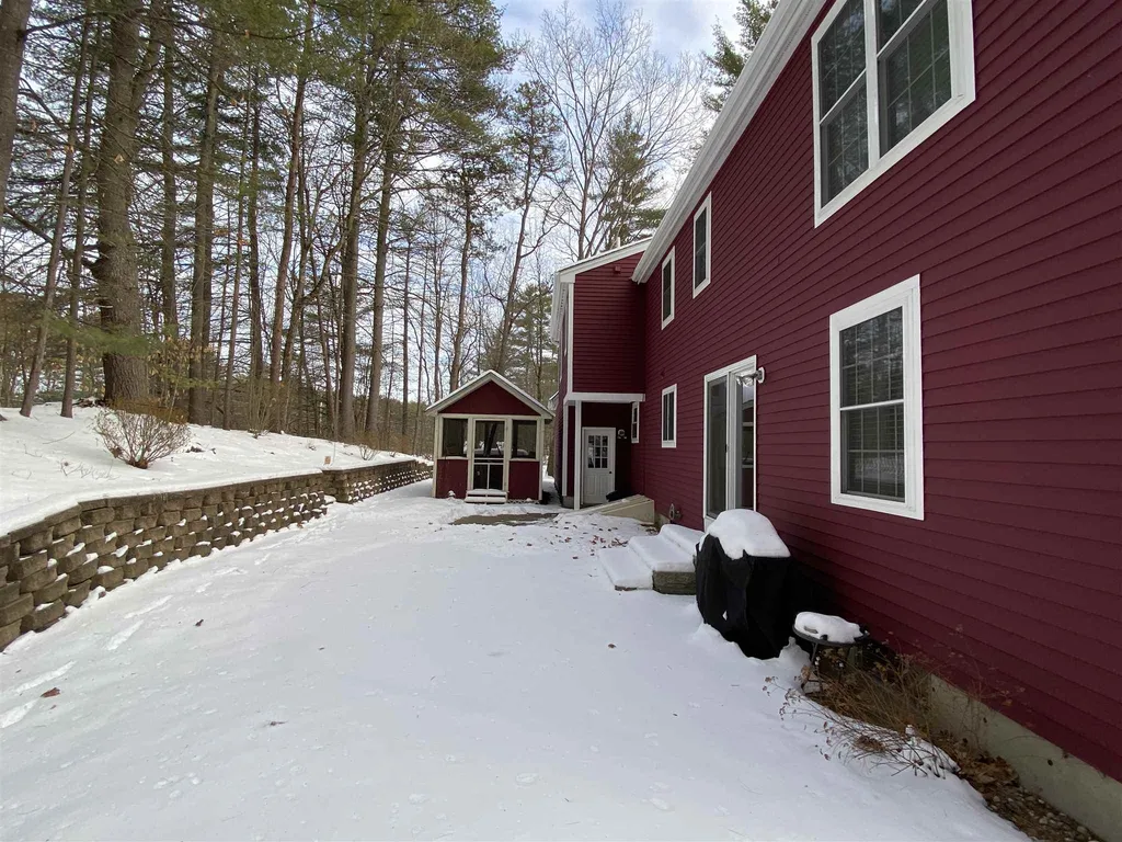 14 Brookwood Drive Concord NH 03301