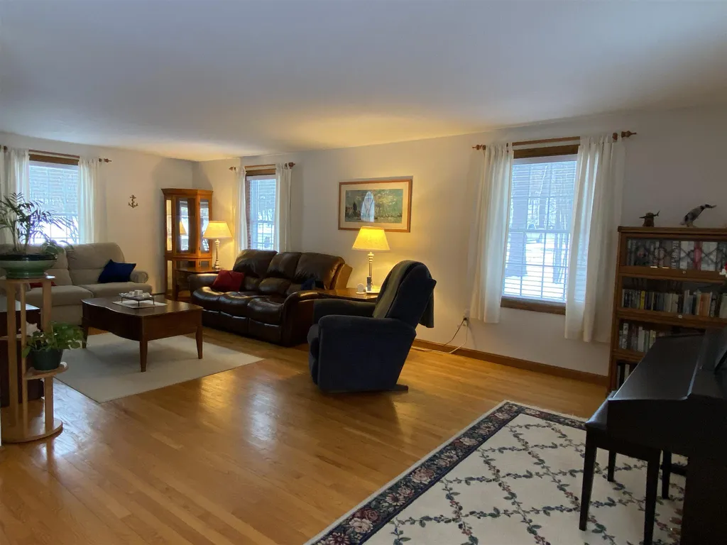 14 Brookwood Drive Concord NH 03301