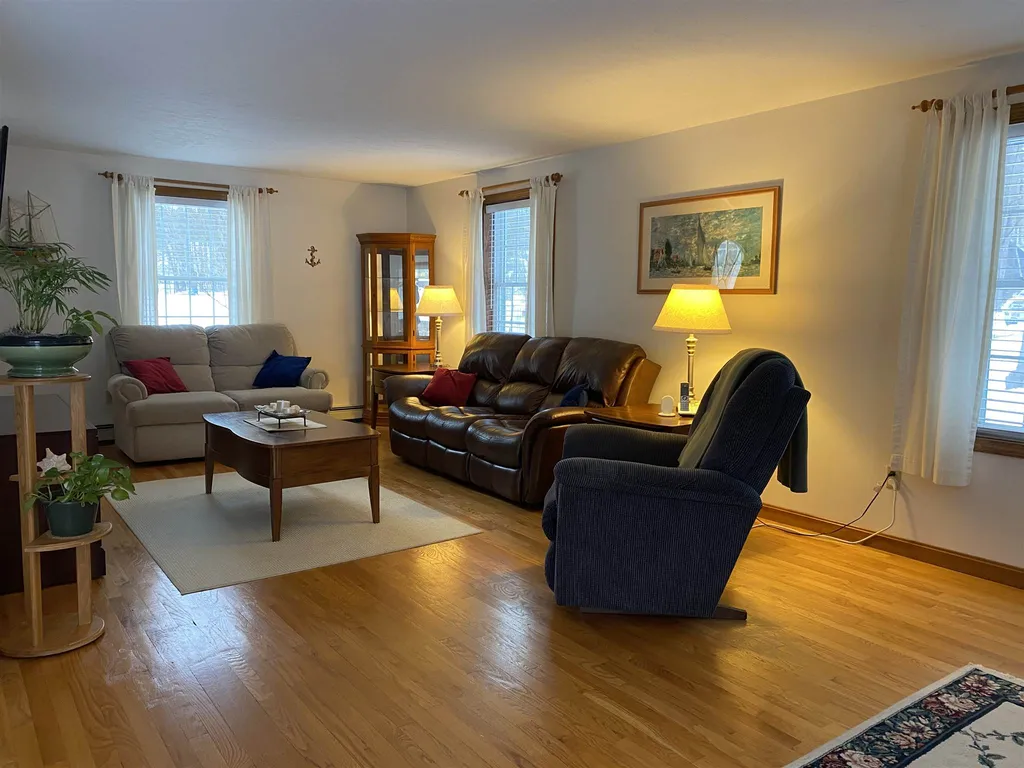 14 Brookwood Drive Concord NH 03301