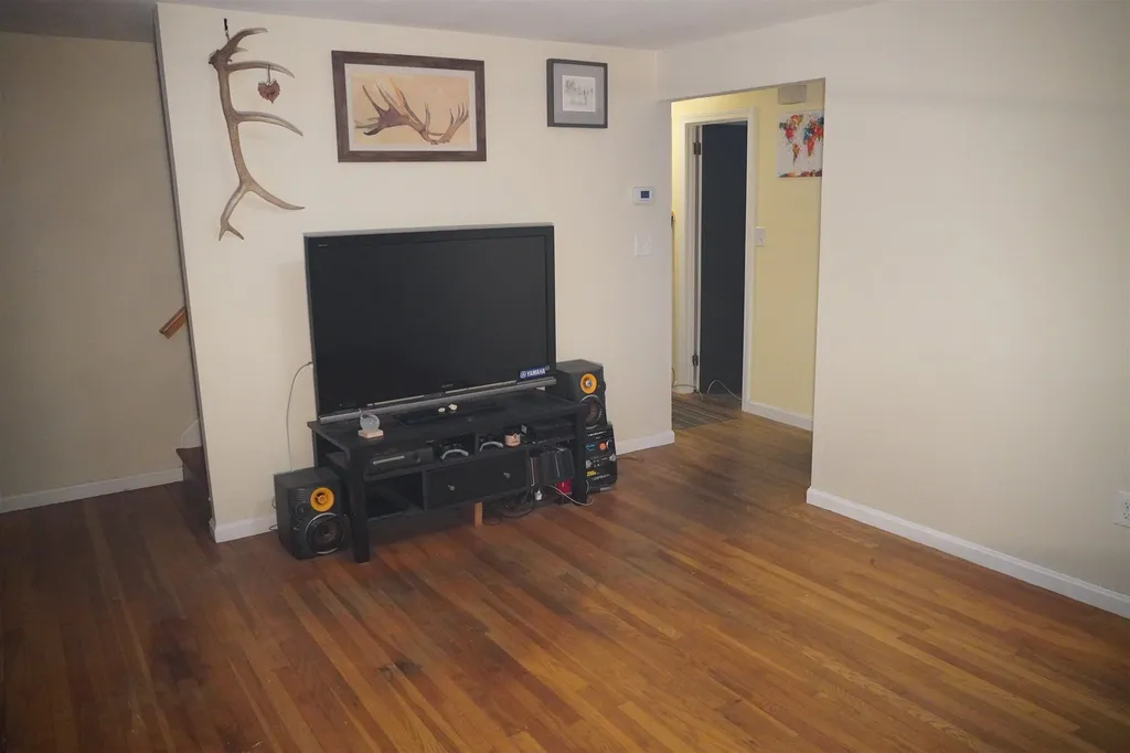 105 Colonial Drive Keene NH 03431
