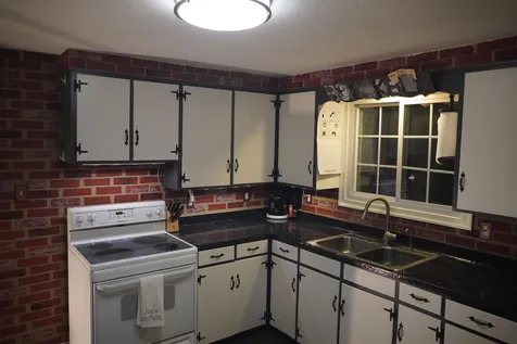 105 Colonial Drive Keene NH 03431