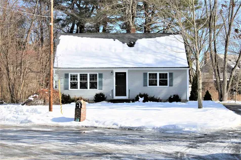 5 Glen Forest Drive Merrimack NH 03054