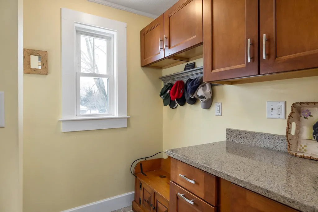 306 Aldrich Road Portsmouth NH 03801