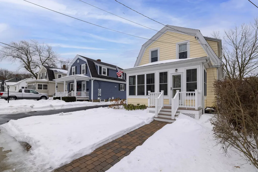 306 Aldrich Road Portsmouth NH 03801