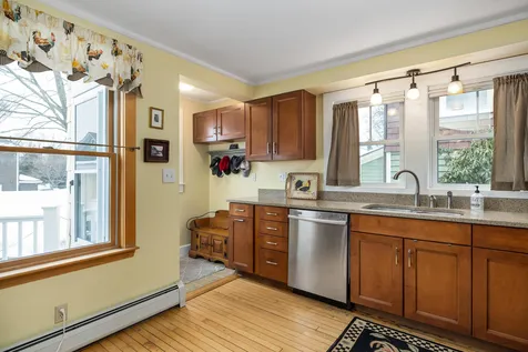 306 Aldrich Road Portsmouth NH 03801