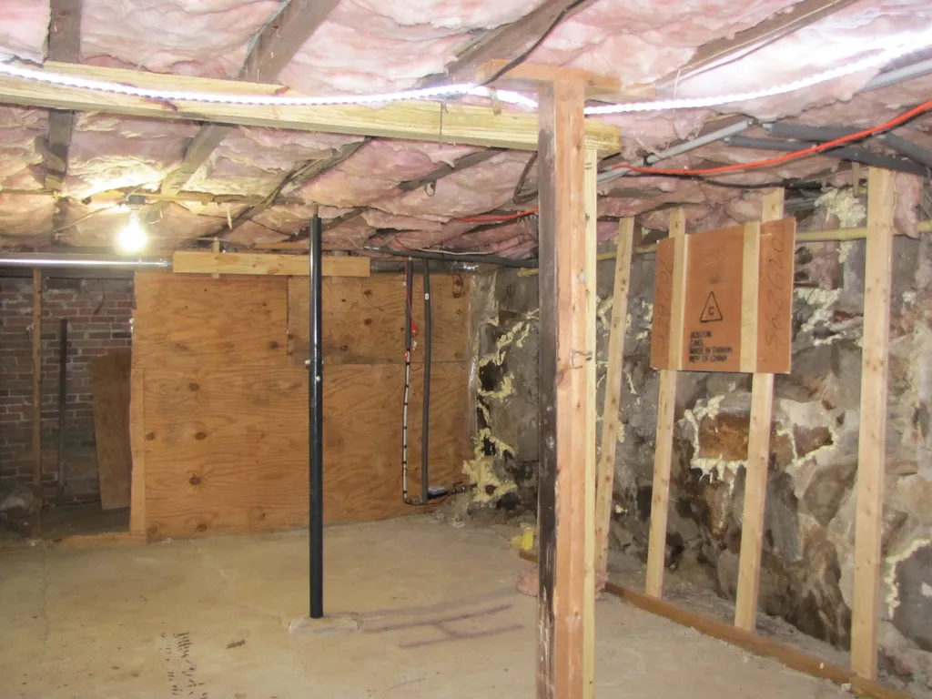 11 Mooney Street Farmington NH 03835