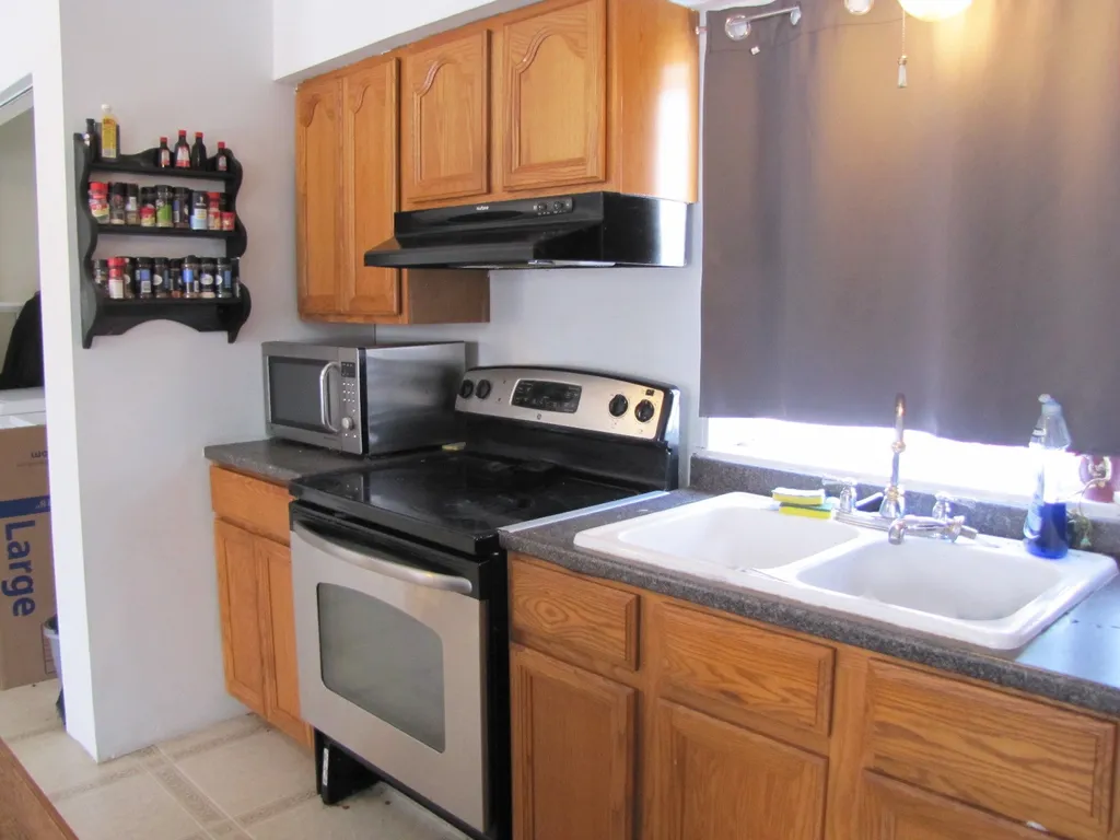 11 Mooney Street Farmington NH 03835