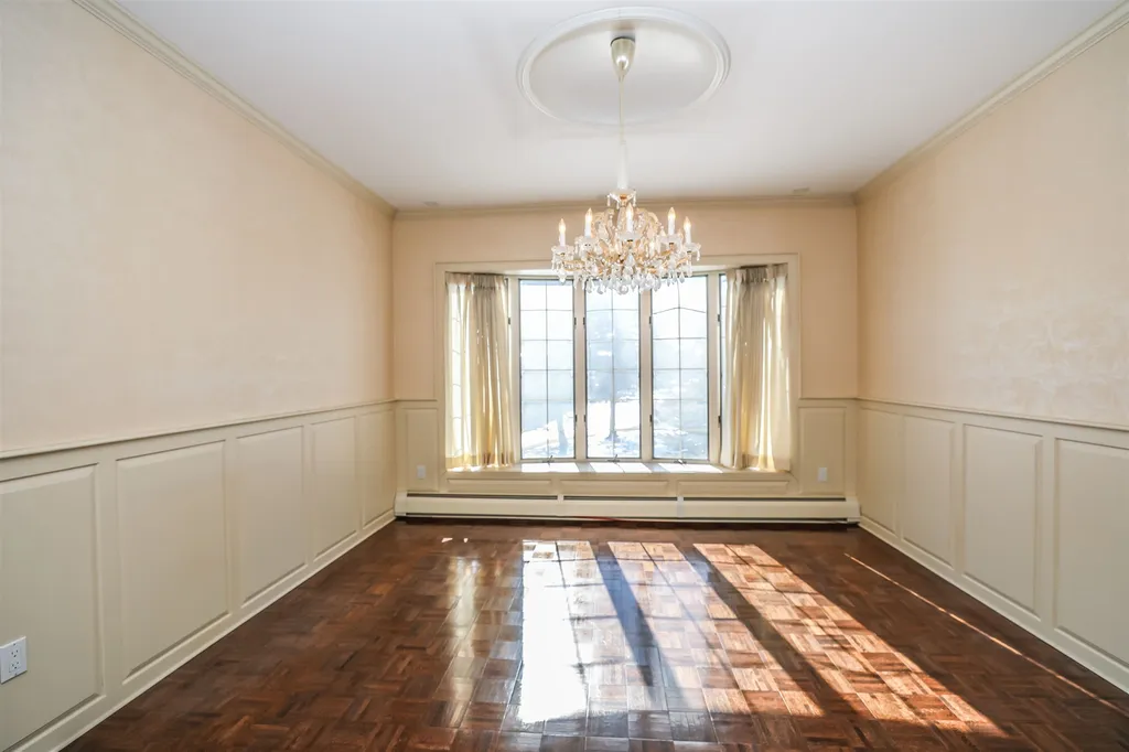 146 Highview Terrace Manchester NH 03104