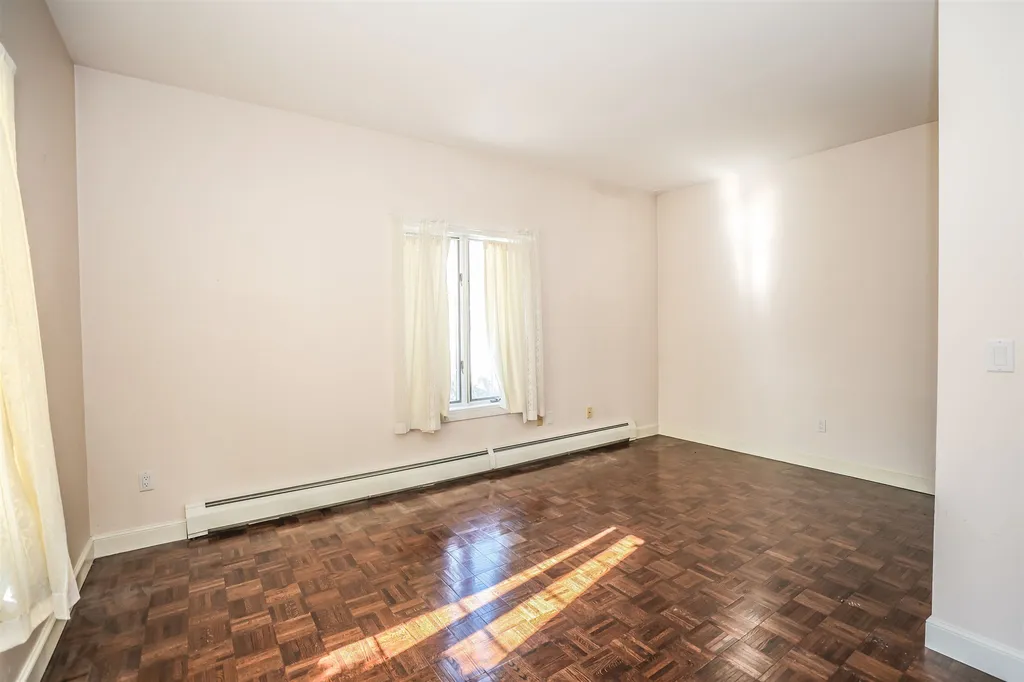 146 Highview Terrace Manchester NH 03104