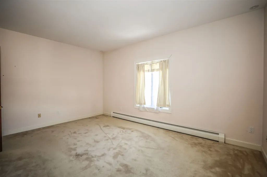 146 Highview Terrace Manchester NH 03104