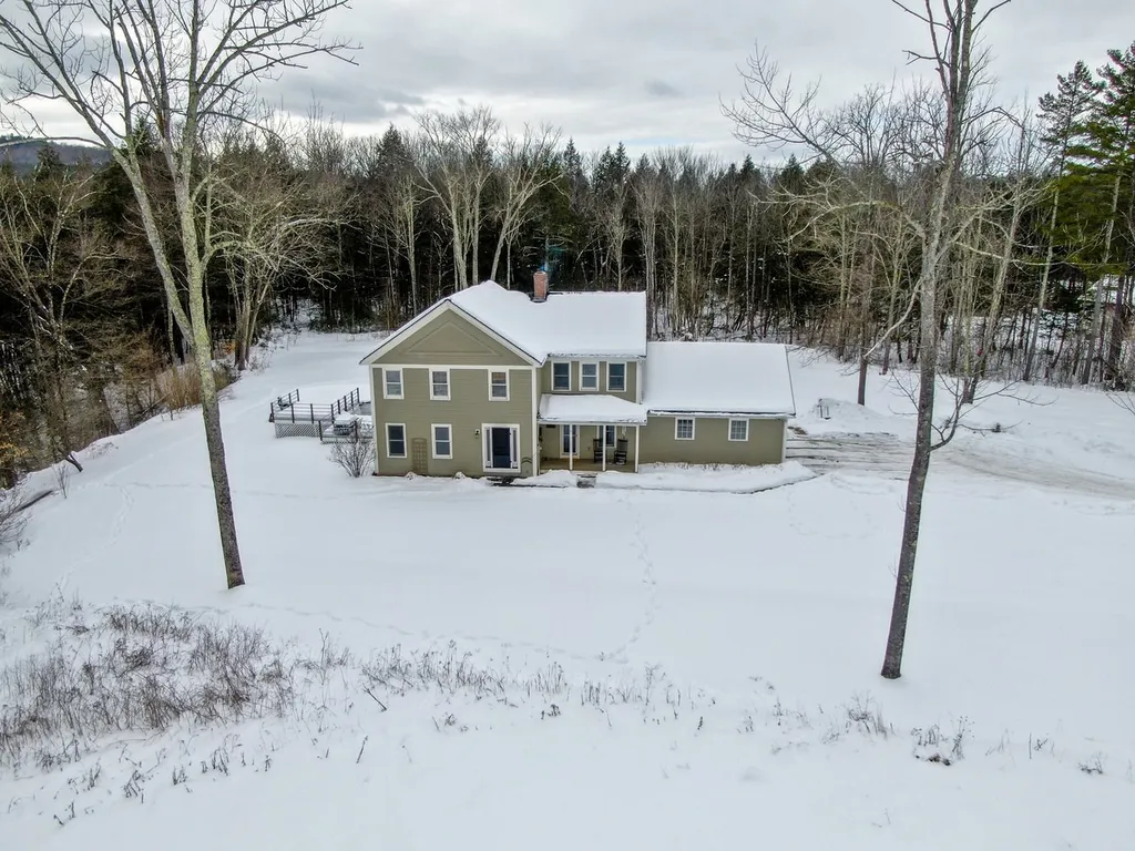 483 Isham Road Hinesburg VT 05461